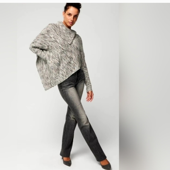 White House Black Market Sweaters - NWT WHBM Neck Marled Poncho